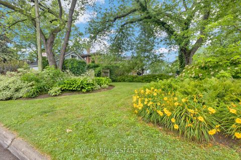 Photo 34 at 2 Foch Avenue, Alderwood, Toronto