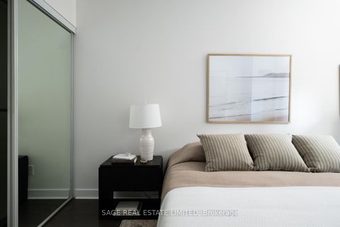 Photo 11 at 313 - 58 Orchard View Boulevard, Eglinton, Toronto