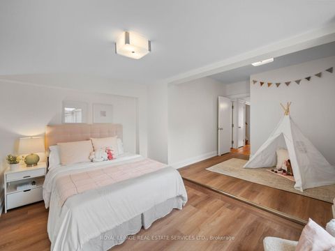 Photo 23 at 554 Runnymede Road, Bloor West Village, Toronto