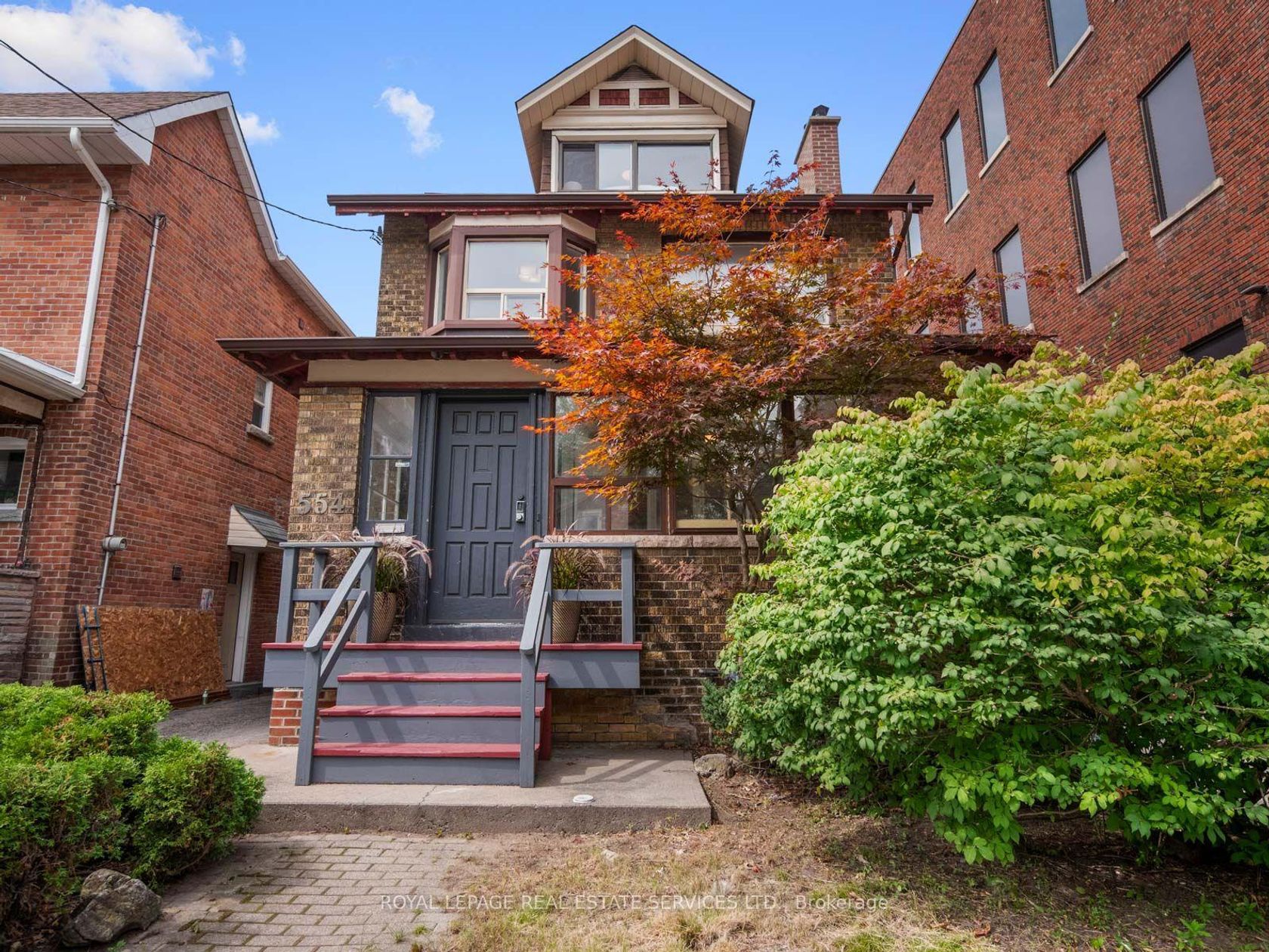 554 Runnymede Road, Bloor West Village, Toronto photo number 2