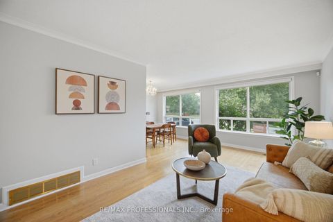 Photo 7 at 147 Chapman Road, Humber Heights, Toronto
