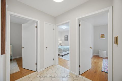 Photo 13 at 147 Chapman Road, Humber Heights, Toronto