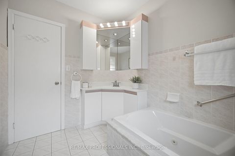 Photo 20 at 147 Chapman Road, Humber Heights, Toronto