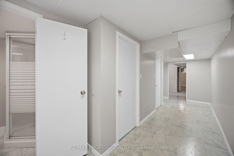 Photo 33 at 147 Chapman Road, Humber Heights, Toronto
