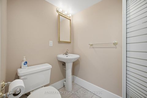 Photo 34 at 147 Chapman Road, Humber Heights, Toronto