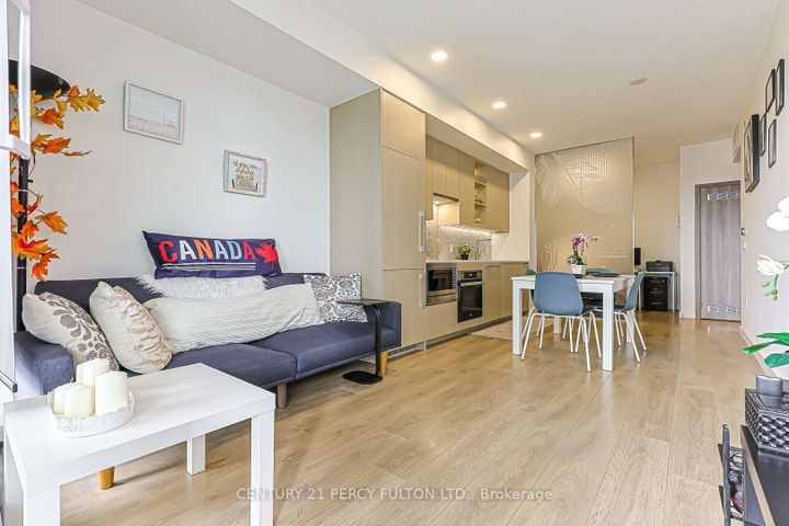 Photo 9 at 2207 - 95 McMahon Drive, Bayview Village, Toronto