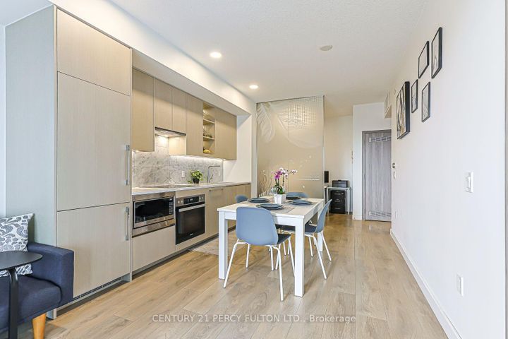 Photo 15 at 2207 - 95 McMahon Drive, Bayview Village, Toronto