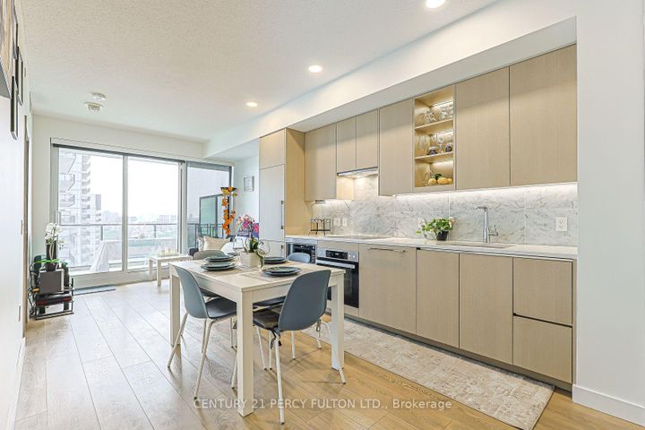 Photo 16 at 2207 - 95 McMahon Drive, Bayview Village, Toronto