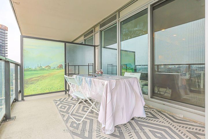 Photo 21 at 2207 - 95 McMahon Drive, Bayview Village, Toronto