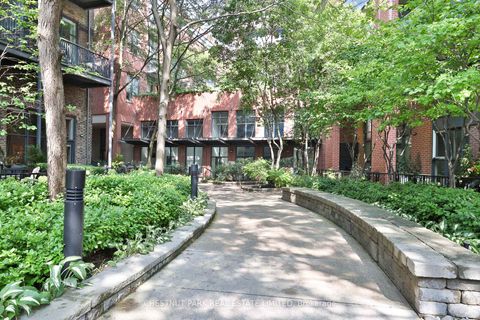 Photo 1 at 414 - 369 Sorauren Avenue, Roncesvalles, Toronto