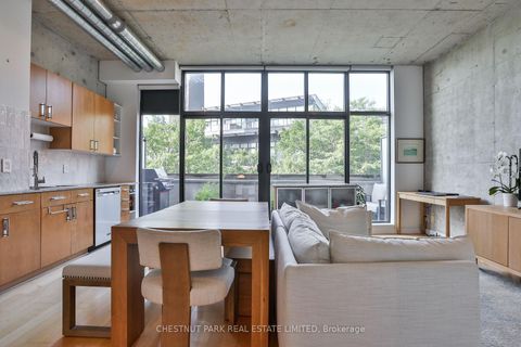 Photo 6 at 414 - 369 Sorauren Avenue, Roncesvalles, Toronto