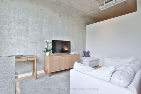 Photo 10 at 414 - 369 Sorauren Avenue, Roncesvalles, Toronto