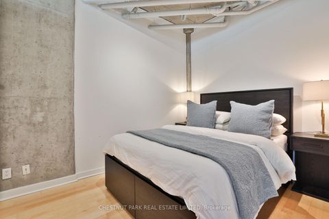 Photo 16 at 414 - 369 Sorauren Avenue, Roncesvalles, Toronto