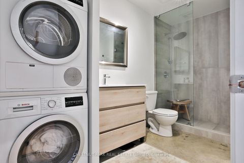 Photo 18 at 414 - 369 Sorauren Avenue, Roncesvalles, Toronto