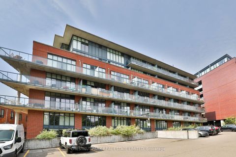 Photo 30 at 414 - 369 Sorauren Avenue, Roncesvalles, Toronto