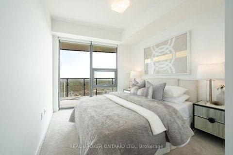Photo 13 at 5311 - 11 Wellesley Street W, Bay Street Corridor, Toronto