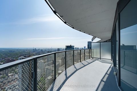 Photo 21 at 5311 - 11 Wellesley Street W, Bay Street Corridor, Toronto