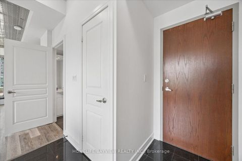 Photo 2 at 508 - 1 Avondale Avenue, Willowdale East, Toronto