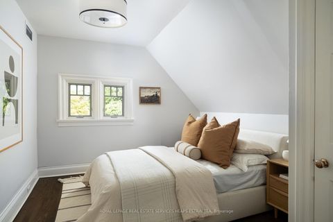Photo 43 at 43 Maple Avenue, Moore Park, Toronto