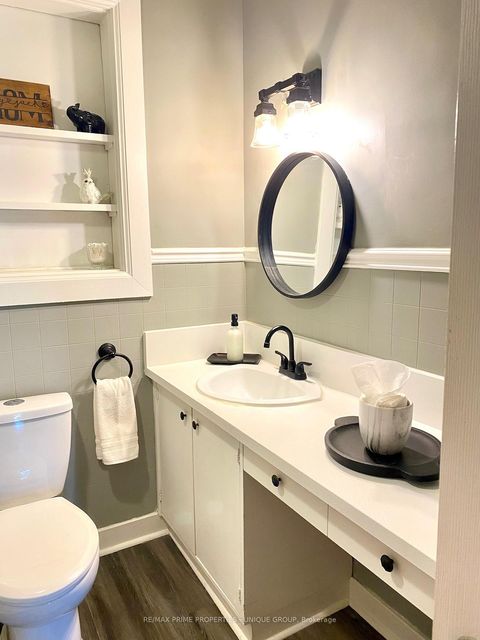 Photo 10 at 40 Jeavons Avenue, Birchmount, Toronto