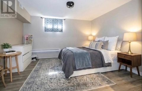 Photo 16 at 40 Jeavons Avenue, Birchmount, Toronto