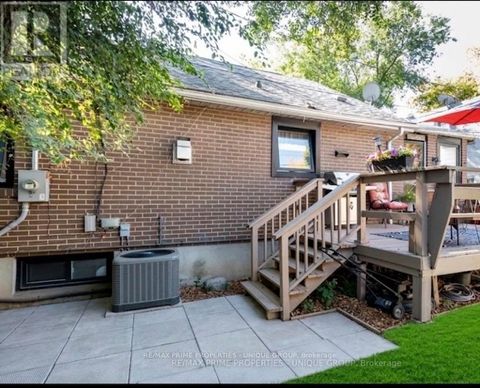 Photo 23 at 40 Jeavons Avenue, Birchmount, Toronto