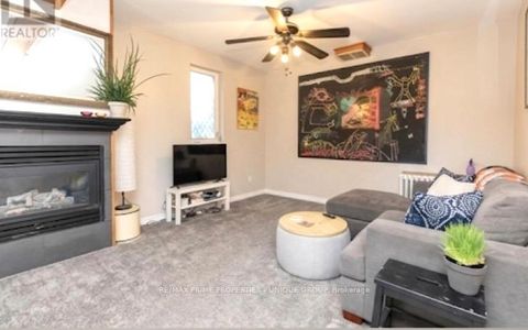 Photo 27 at 40 Jeavons Avenue, Birchmount, Toronto