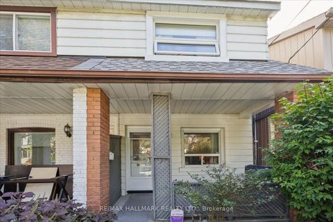 Photo 3 at 69 Alton Avenue, South Riverdale, Toronto