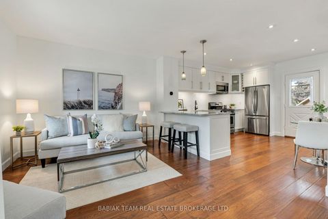 Photo 4 at 57 Avon Avenue, Smythe, Toronto