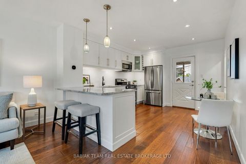 Photo 8 at 57 Avon Avenue, Smythe, Toronto