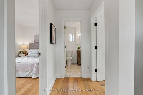 Photo 15 at 57 Avon Avenue, Smythe, Toronto