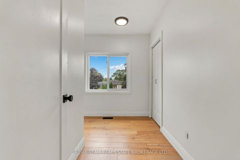 Photo 20 at 57 Avon Avenue, Smythe, Toronto