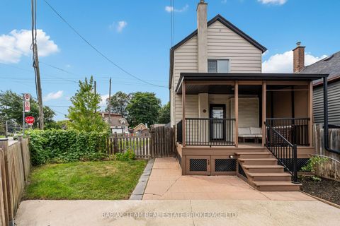 Photo 27 at 57 Avon Avenue, Smythe, Toronto