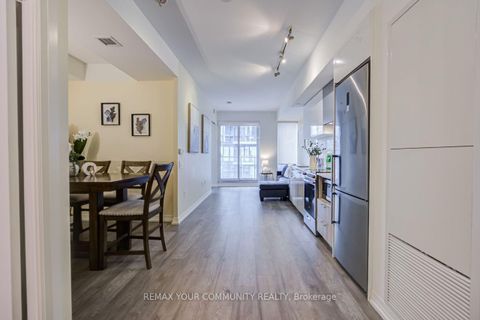 Photo 6 at 938 - 251 Jarvis Street, Moss Park, Toronto