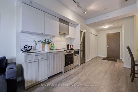 Photo 11 at 938 - 251 Jarvis Street, Moss Park, Toronto