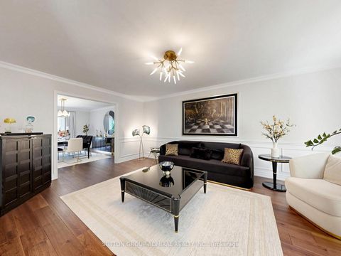 Photo 2 at 48 Petch Crescent, Aurora Highlands, Aurora