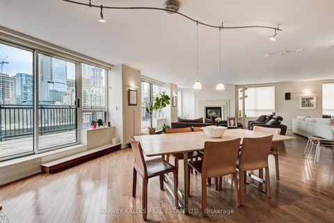 Photo 11 at 708 - 99 Avenue Road, Annex, Toronto
