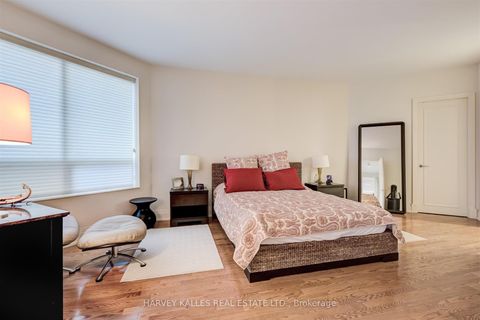 Photo 16 at 708 - 99 Avenue Road, Annex, Toronto