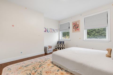 Photo 25 at 37 Birchleaf Crescent, Richview, Toronto