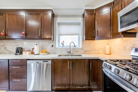 Photo 6 at 14 Nordale Crescent, Amesbury, Toronto