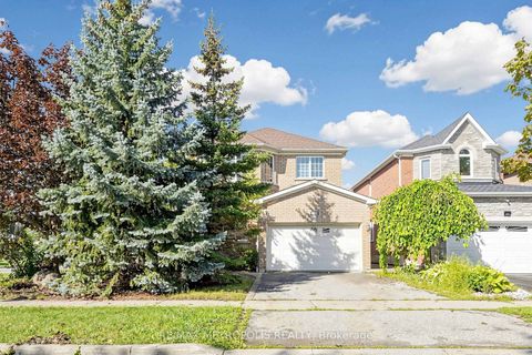 Photo 0 at 115 Sandway Crescent, Maple, Vaughan