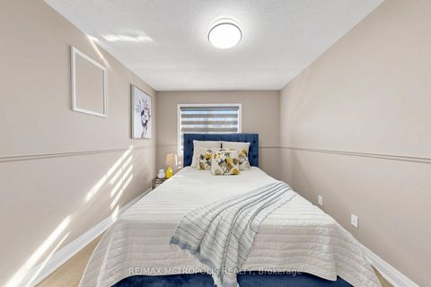 Photo 27 at 115 Sandway Crescent, Maple, Vaughan