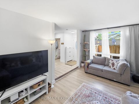 Photo 5 at 853 - 30 Tandridge Crescent, Old Rexdale, Toronto