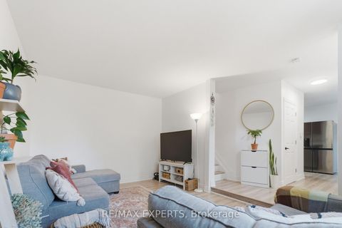Photo 8 at 853 - 30 Tandridge Crescent, Old Rexdale, Toronto