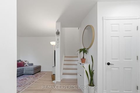 Photo 10 at 853 - 30 Tandridge Crescent, Old Rexdale, Toronto