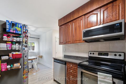 Photo 17 at 853 - 30 Tandridge Crescent, Old Rexdale, Toronto