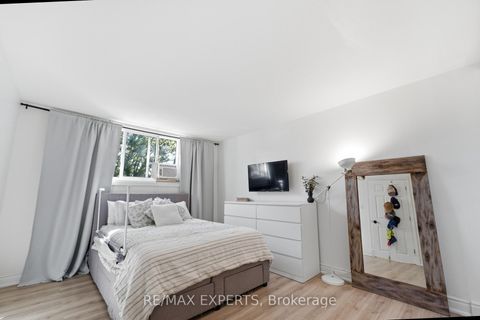 Photo 20 at 853 - 30 Tandridge Crescent, Old Rexdale, Toronto