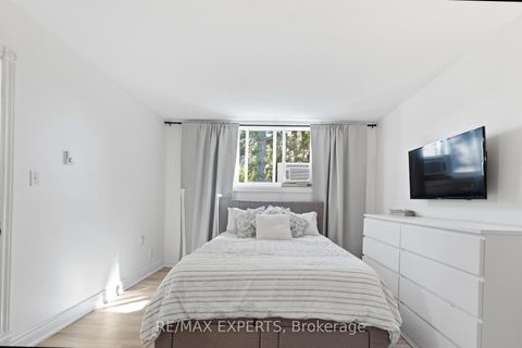 Photo 22 at 853 - 30 Tandridge Crescent, Old Rexdale, Toronto
