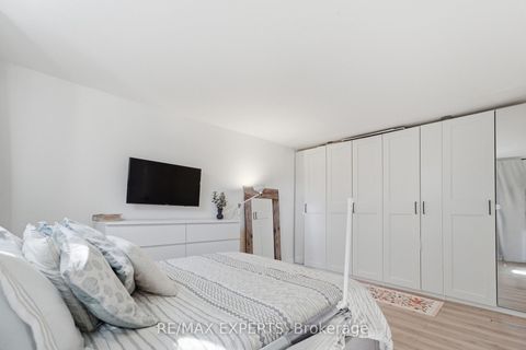 Photo 24 at 853 - 30 Tandridge Crescent, Old Rexdale, Toronto