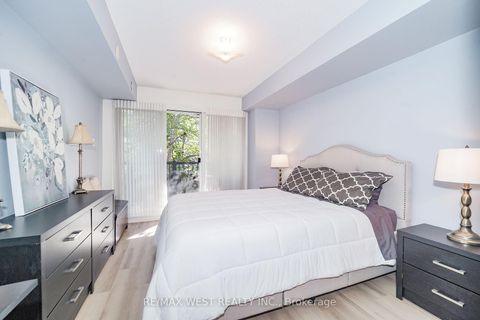 Photo 7 at 2066 - 65 George Appleton Way, CFB, Toronto